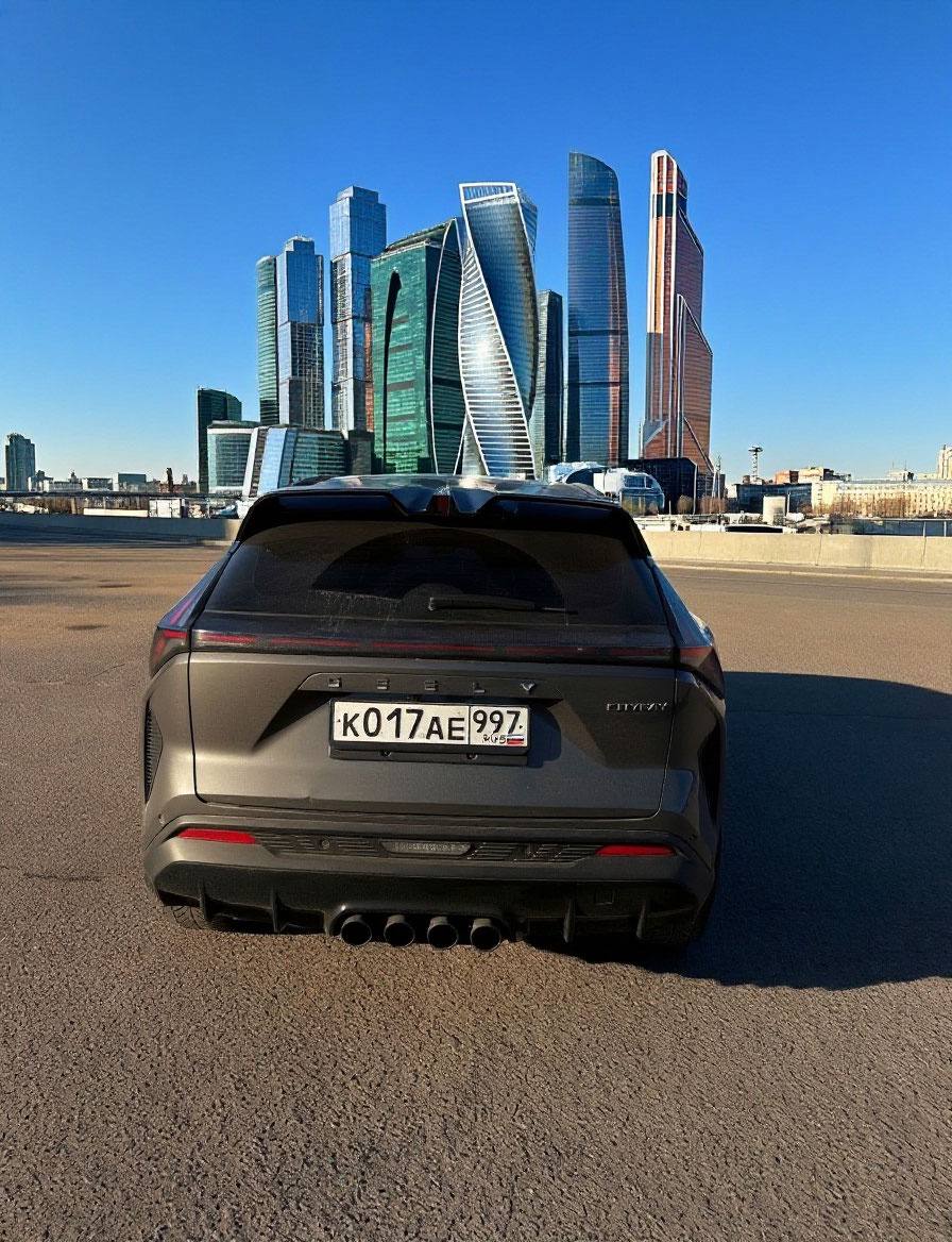Geely Cityray и Москва-Сити